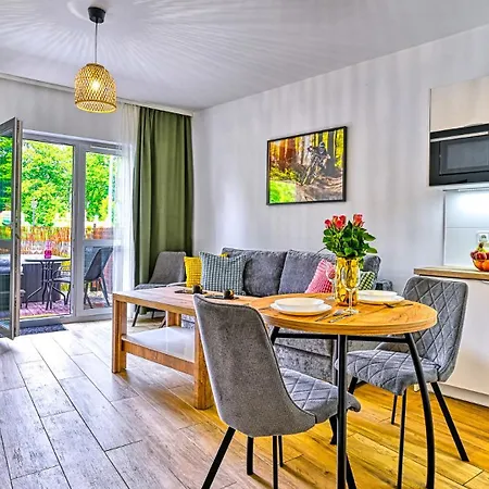 Z Prywatnym Jacuzzi Przy Deptaku By Royal Aparts Mountain Lejlighed